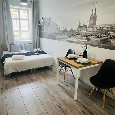 - Ruska Centrum * ヴロツワフ