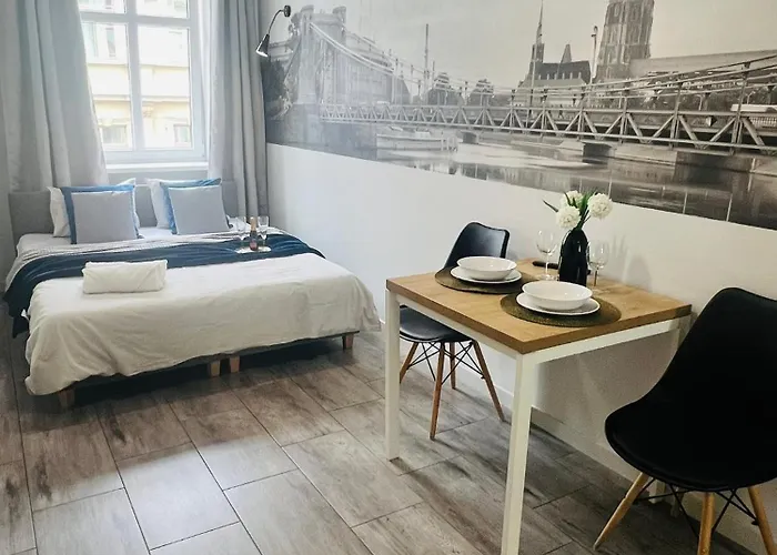 - Ruska Centrum * Breslau