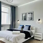 - Ruska Centrum Apartamento *