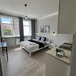 - Ruska Centrum Apartamento *