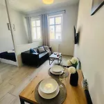 - Ruska Centrum Apartamento *