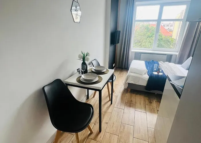 - Ruska Centrum Vratislav